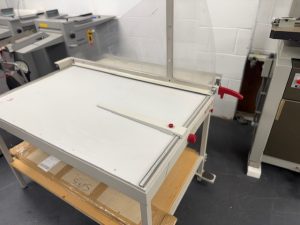 Ideal 1110 Guillotine 1100mm Large Format Paper Trimmer with Stand – Binding Store